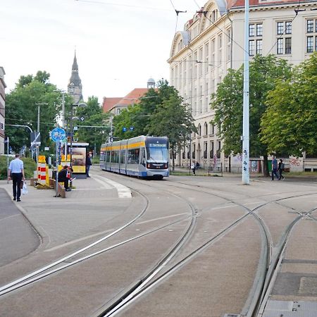 2 Zimmer Ferienwohnung In Zentraler Lage Inkl Wlan & Netflix Leipzig Bagian luar foto
