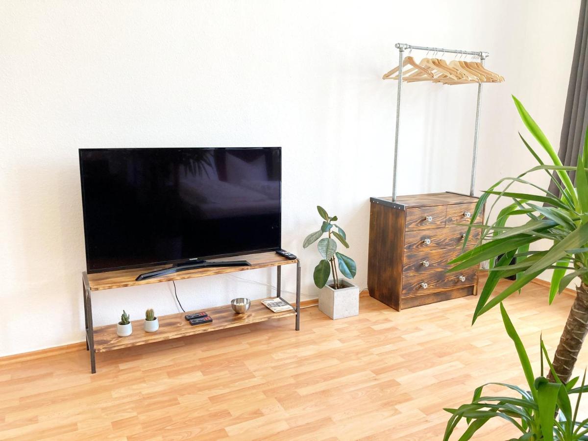 2 Zimmer Ferienwohnung In Zentraler Lage Inkl Wlan & Netflix Leipzig Bagian luar foto