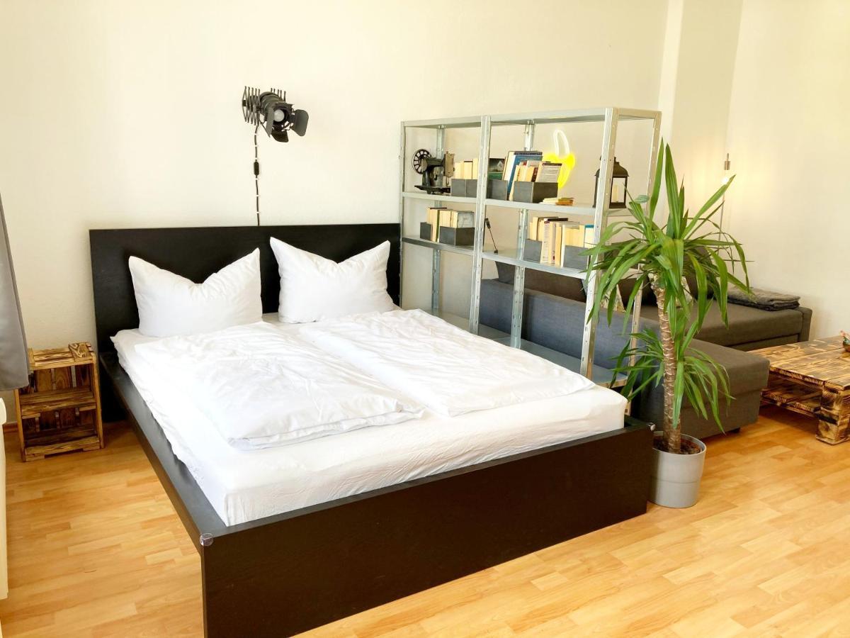 2 Zimmer Ferienwohnung In Zentraler Lage Inkl Wlan & Netflix Leipzig Bagian luar foto