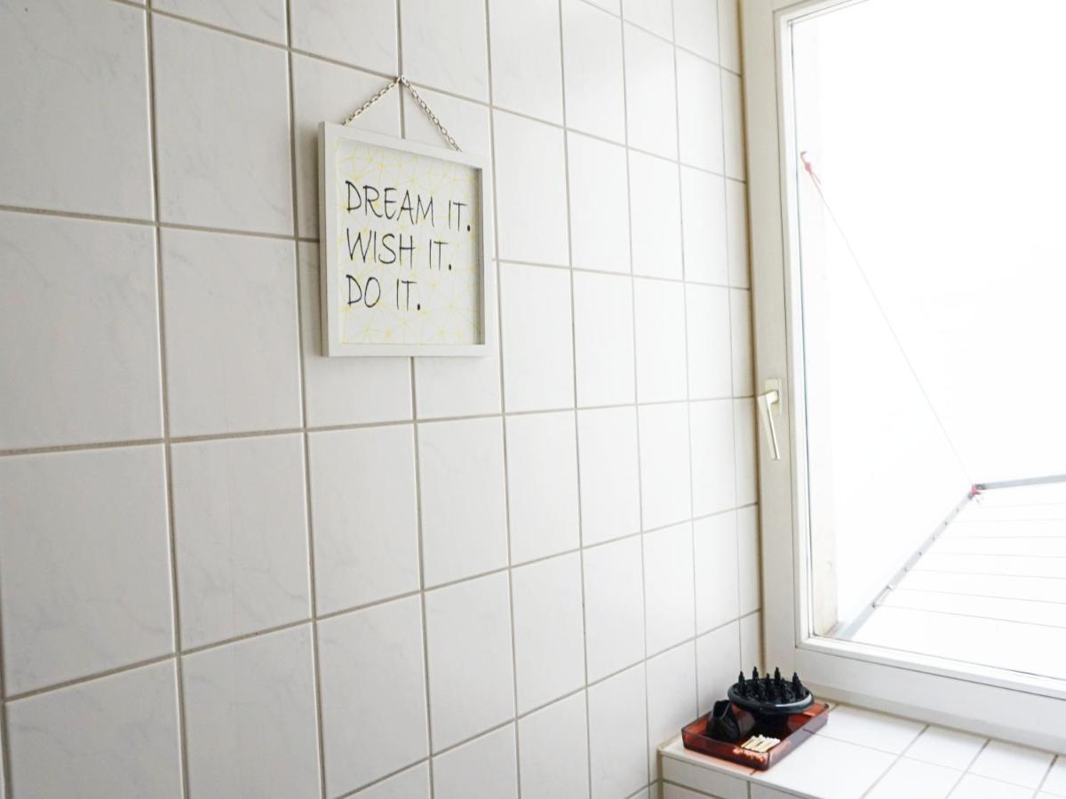 2 Zimmer Ferienwohnung In Zentraler Lage Inkl Wlan & Netflix Leipzig Bagian luar foto